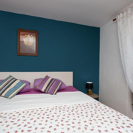 Apartments Riva Baška Eksteriør billede