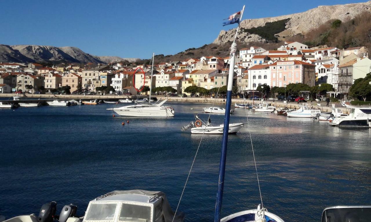 Apartments Riva Baška Eksteriør billede